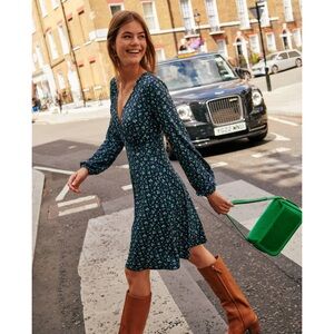 Boden Willow Jersey Dress Tulip Bud French Navy Fit & Flare US 2